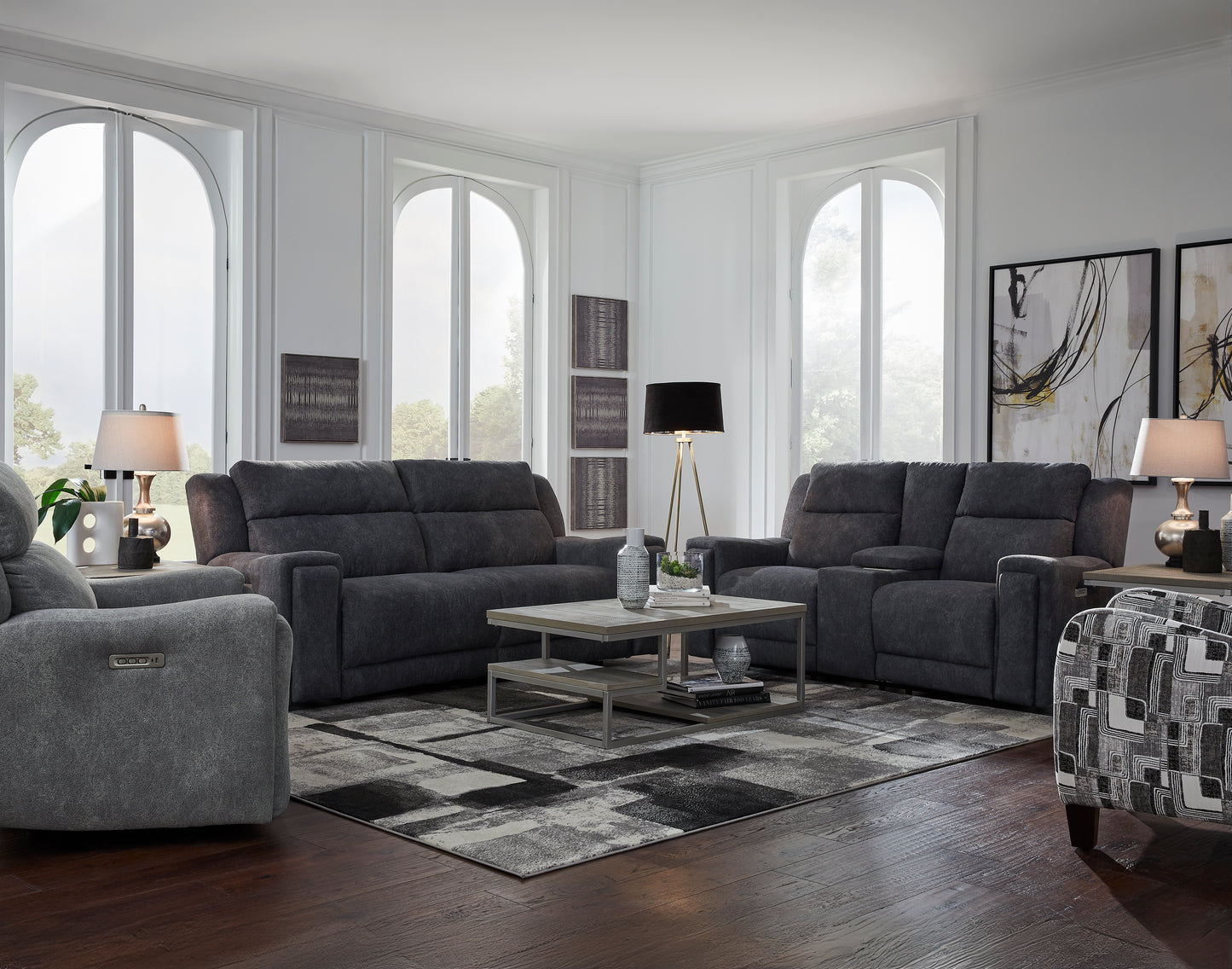 Southern Motion The Boss Sofa