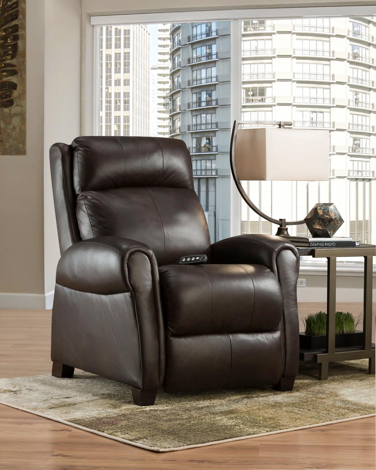 Southern Motion Saturn Recliner