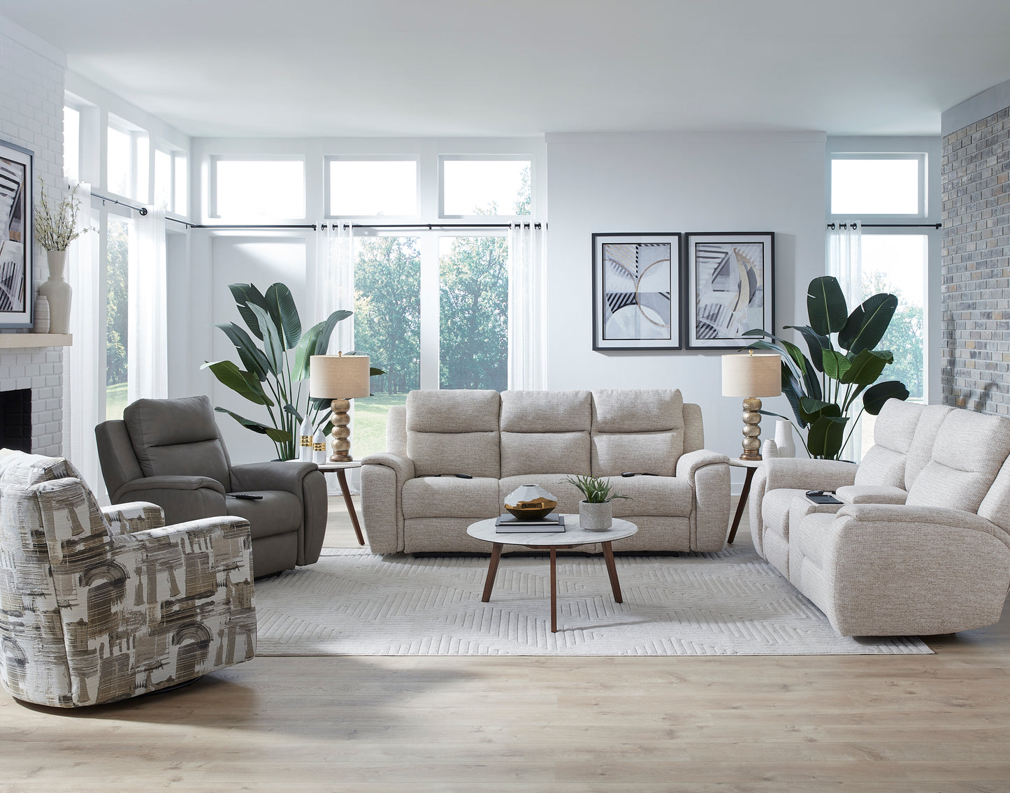 Southern Motion Drake Sofa