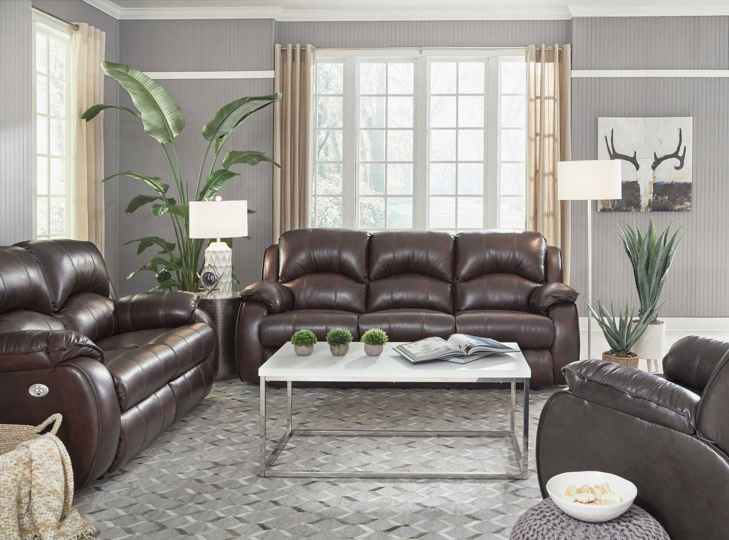 Southern Motion Cagney Sofa
